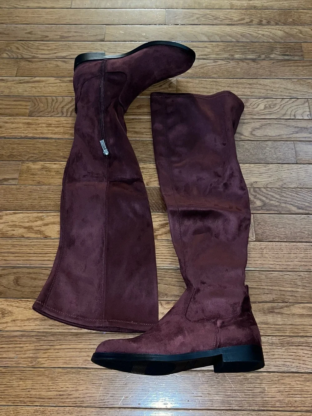 Reaction Kenneth Cole Windy Knee High Boots Burgundy Micro Suede Women’s Size 8